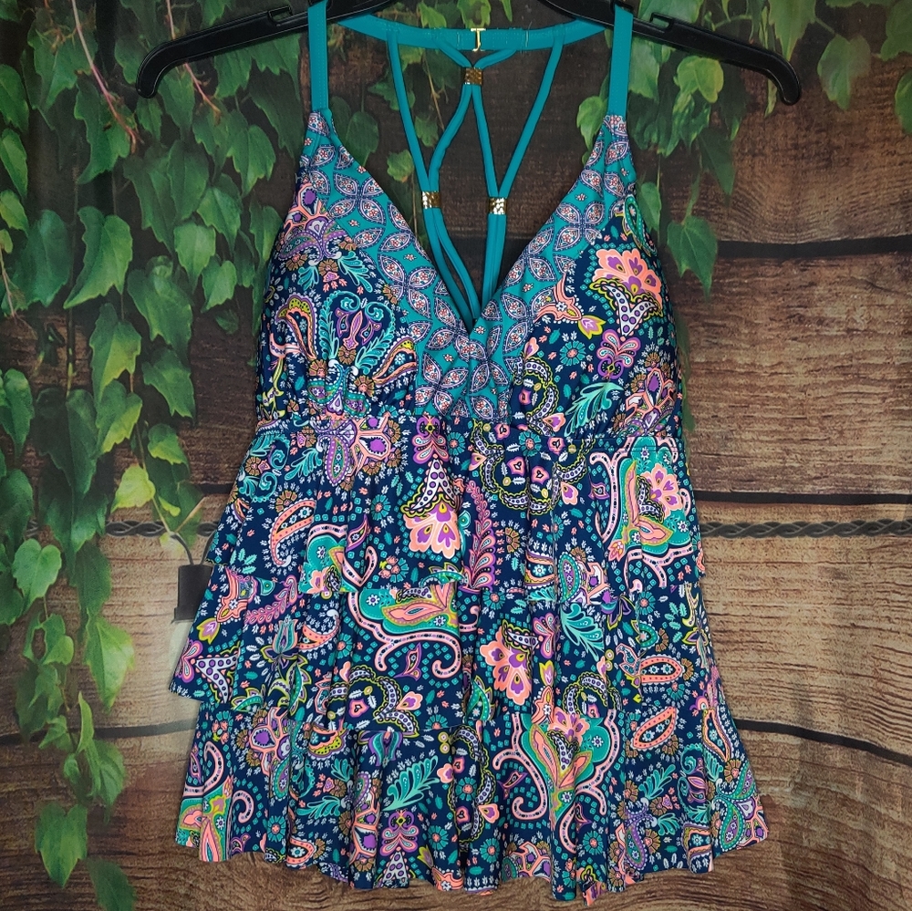 EUC Paisley Tankini Top